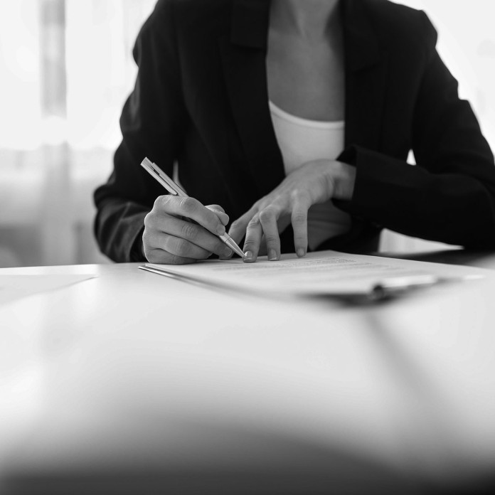 Profesionales Expertos en Consultoría de Estrategia y Operaciones de Compra Venta de Empresas